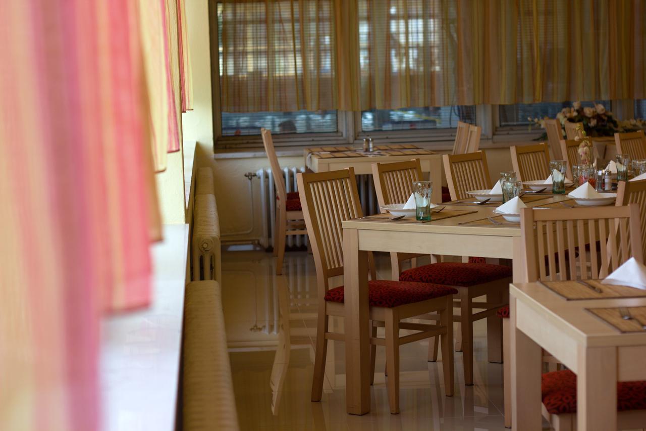 Hotel Preveza Spišská Nová Ves Exteriér fotografie